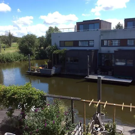 Homestay Zeer Luxe Met Vele Extra's The Hague